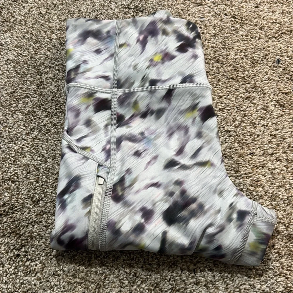 ATHLETA Women's Rainier High Rise Legging Size M In Grey Lyra Garden - Picture 10 of 11